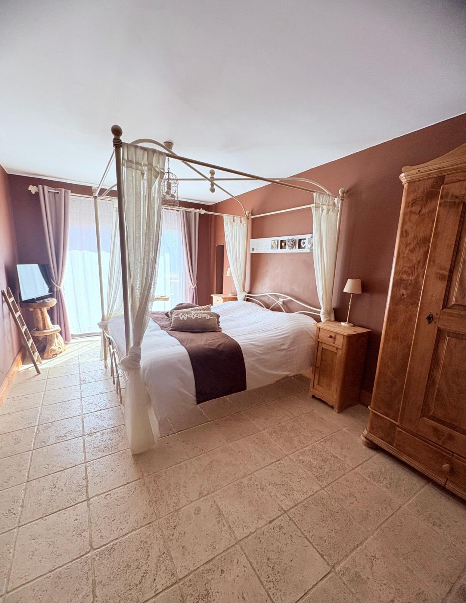 Comme A La Ferme Bed and Breakfast Durbuy Eksteriør billede